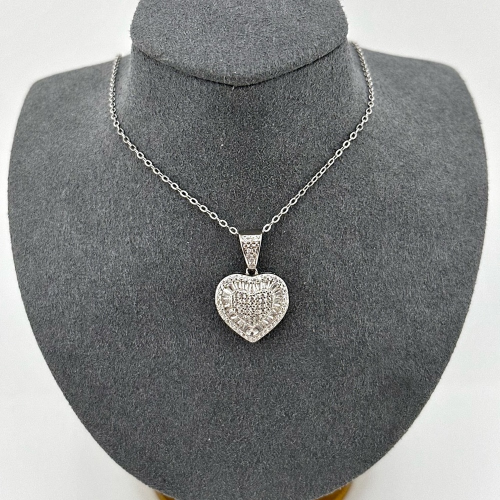925 Sterling Silver Luxury Heart Pendant Necklace